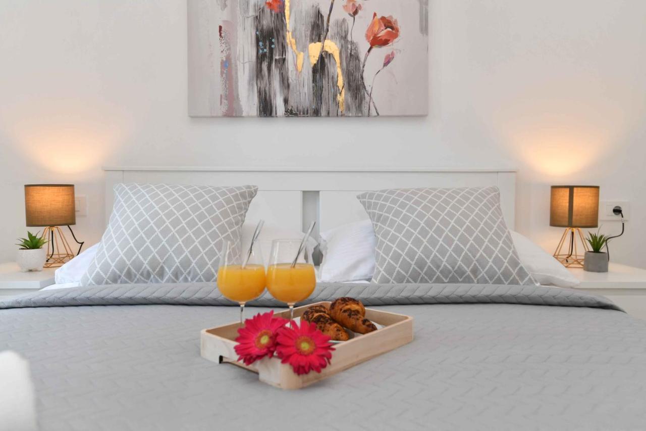 Apartman Leona Laurana Esterno foto
