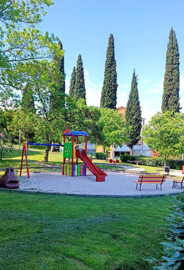 Apartman Leona Laurana Esterno foto