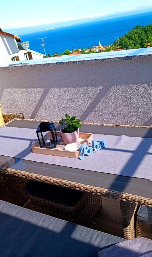 Apartman Leona Laurana Esterno foto